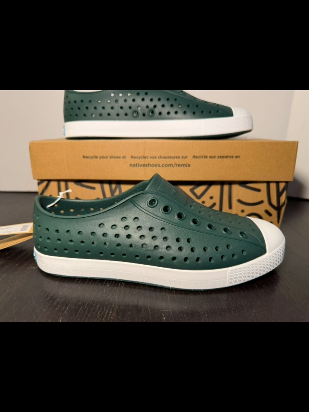 Native Jefferson Shoes Spooky Green/Shell White Big Kids US J4/EU 36